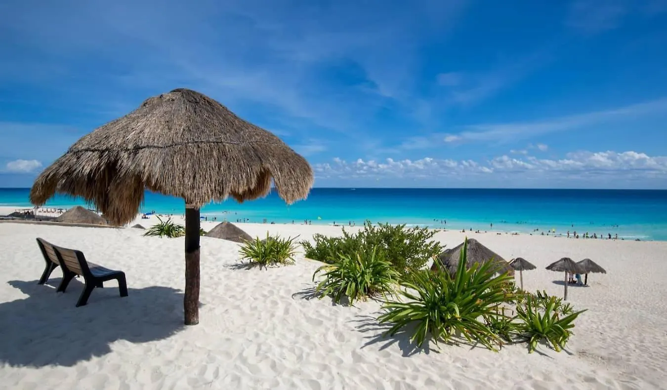 Flamingo By Andiani Travel Daire Cancun Meksika